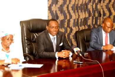 hcrrun_tournee_information_reparation_présidente_ul_lome_2017